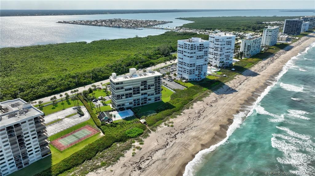 10000 S Ocean Drive 206 Property Photo 2
