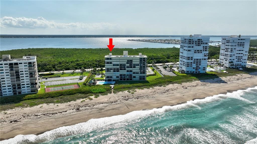 10000 S Ocean Drive 206 Property Photo 3