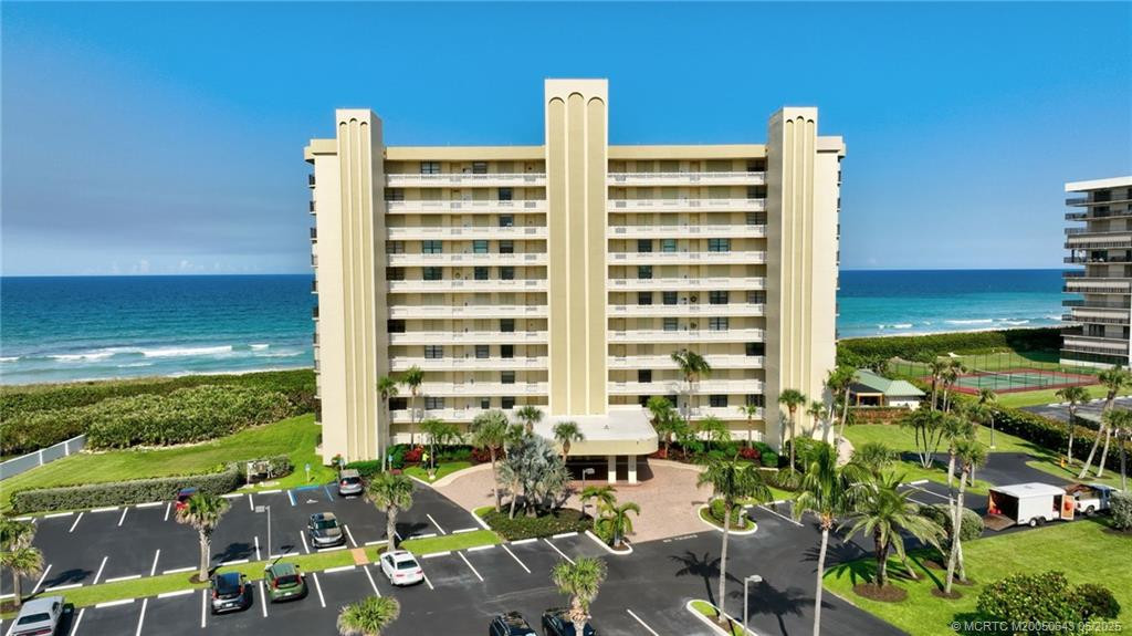 10000 S Ocean Drive 206 Property Photo 4