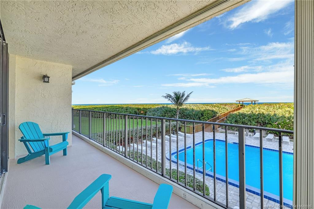 10000 S Ocean Drive 206 Property Photo 8