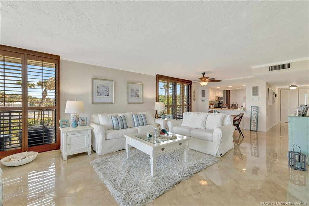 10000 S Ocean Drive 206 Property Photo 21