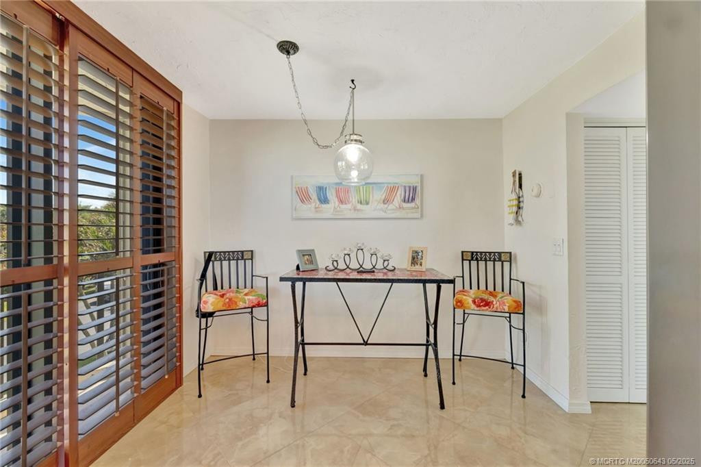 10000 S Ocean Drive 206 Property Photo 26