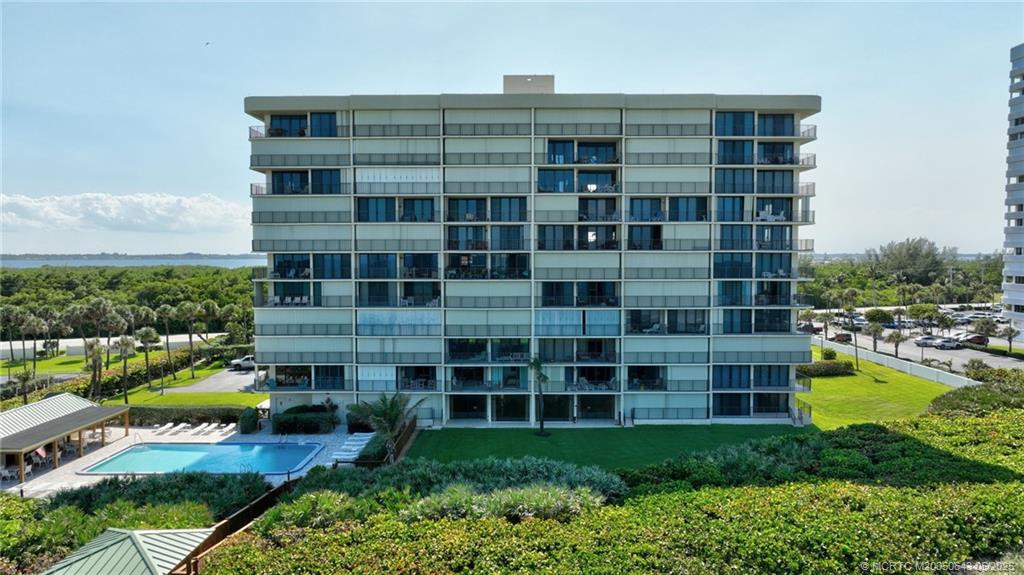 10000 S Ocean Drive 206 Property Photo 42