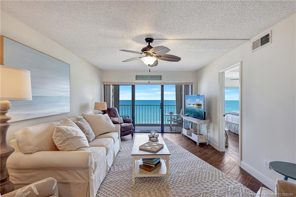 10310 S Ocean Drive Ph Property Photo 10