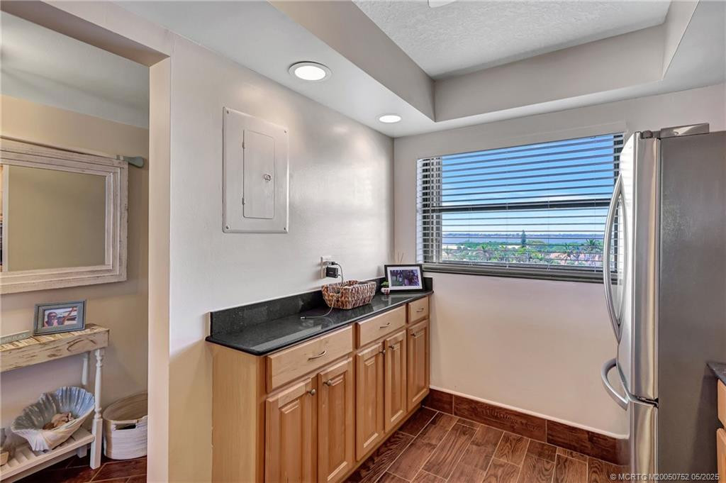 10310 S Ocean Drive Ph Property Photo 12