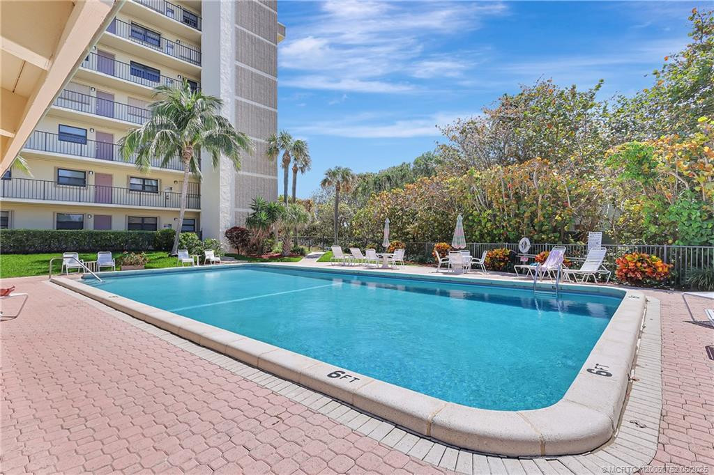 10310 S Ocean Drive Ph Property Photo 43