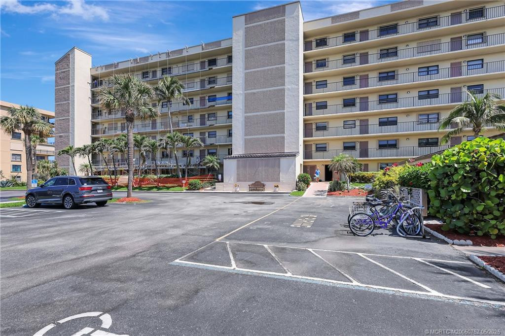 10310 S Ocean Drive Ph Property Photo 46