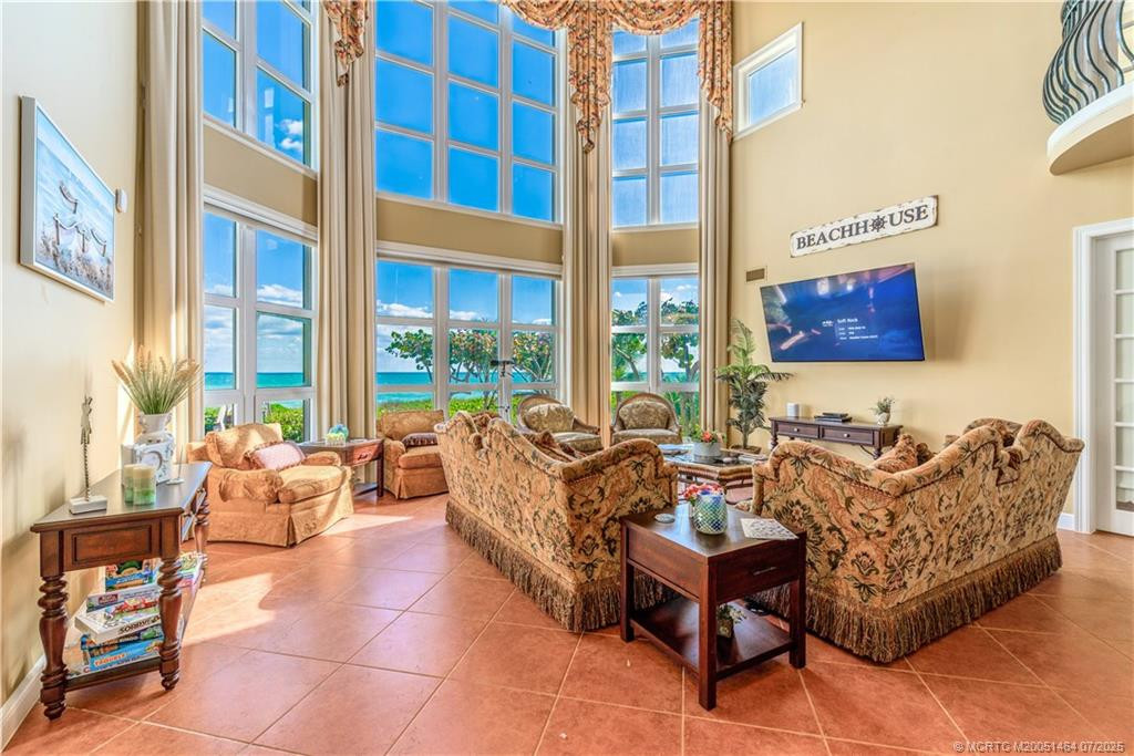 4643 Ne Ocean Boulevard Property Photo 23