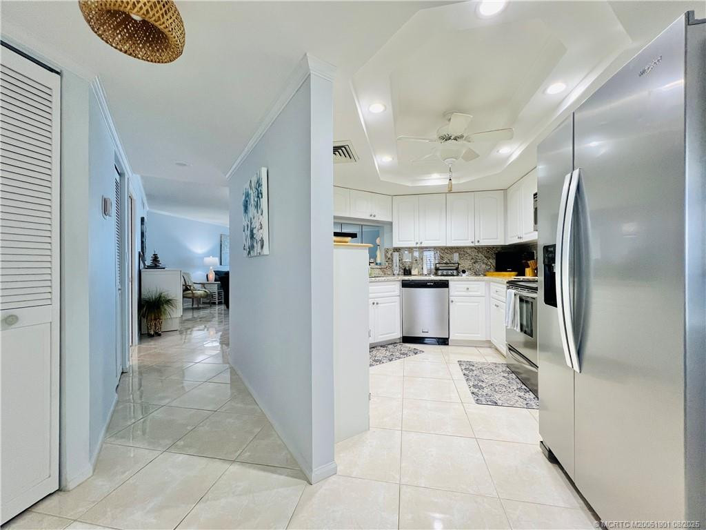 9500 S Ocean Drive 809 Property Photo 7