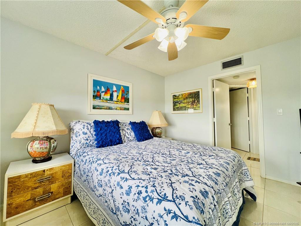 9500 S Ocean Drive 809 Property Photo 23