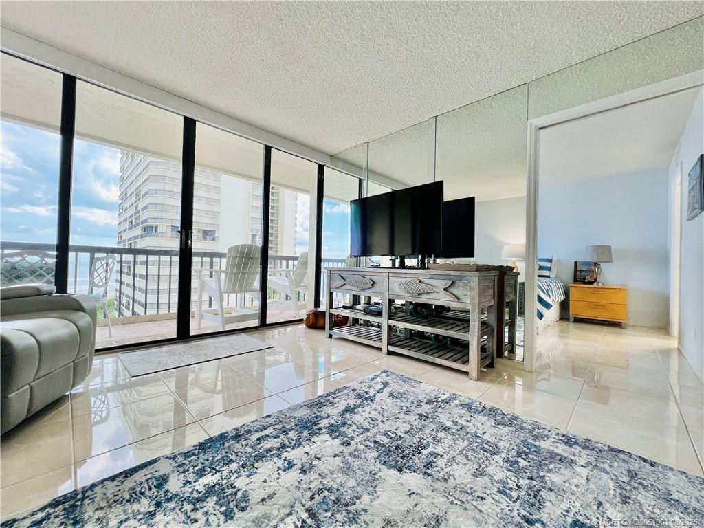 9500 S Ocean Drive 809 Property Photo 36