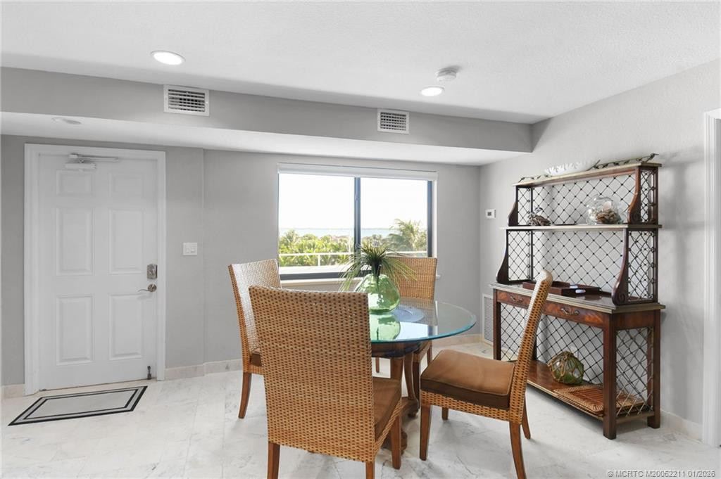 2375 Ne Ocean Boulevard E402 Property Photo 10