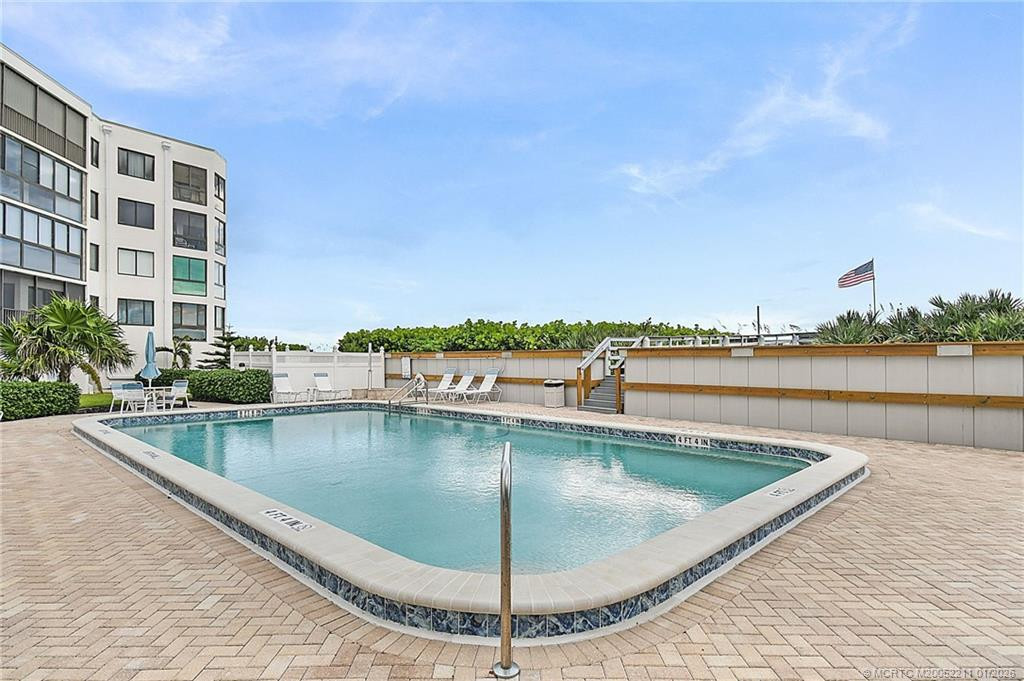 2375 Ne Ocean Boulevard E402 Property Photo 44