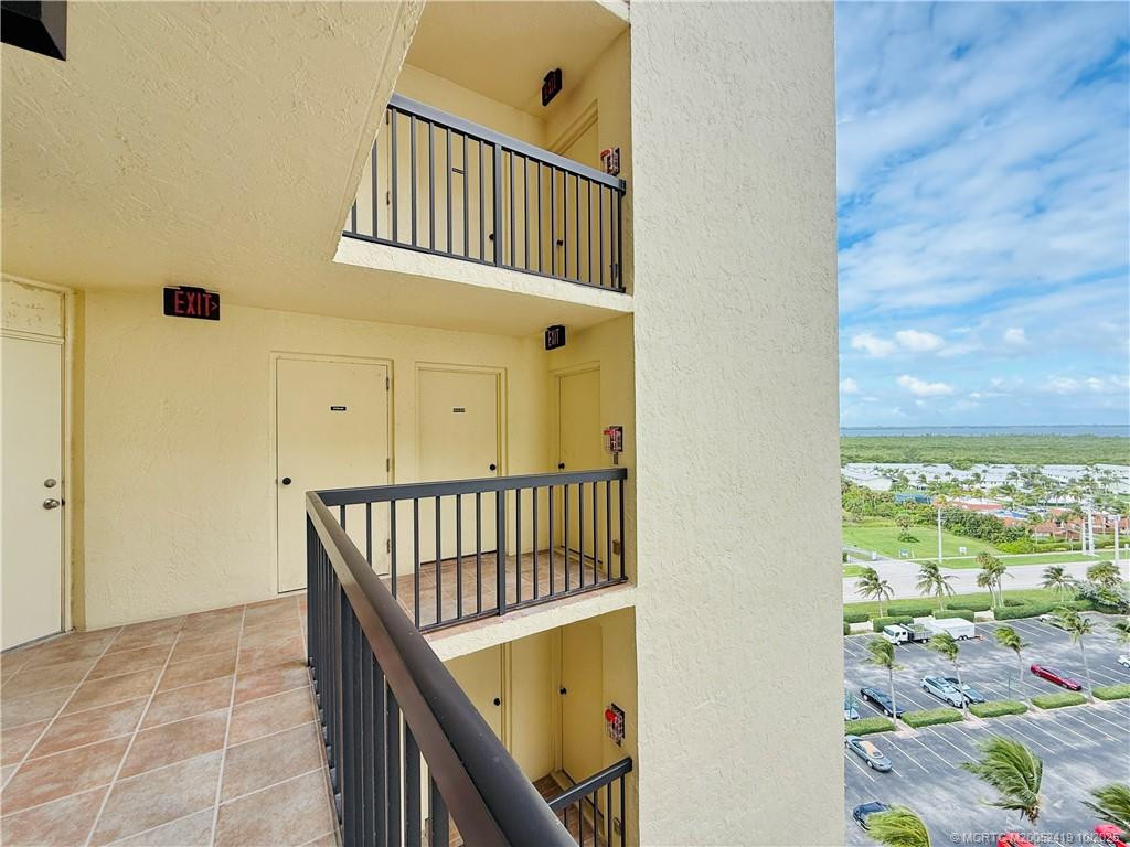 9500 S Ocean Drive 1310 Property Photo 3