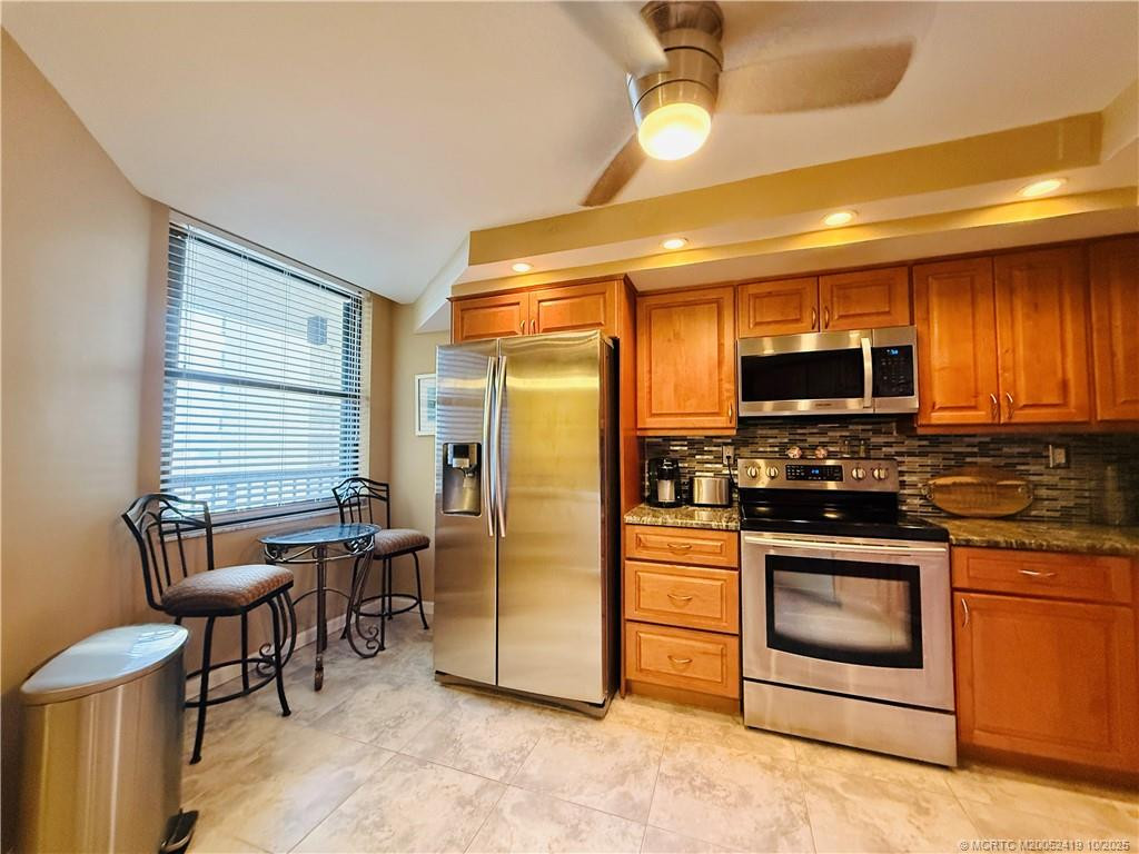 9500 S Ocean Drive 1310 Property Photo 10