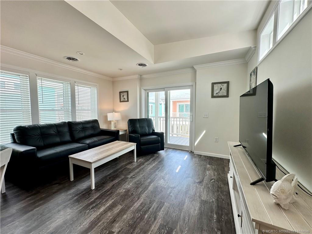 2506 Se Heron Way Property Photo 6