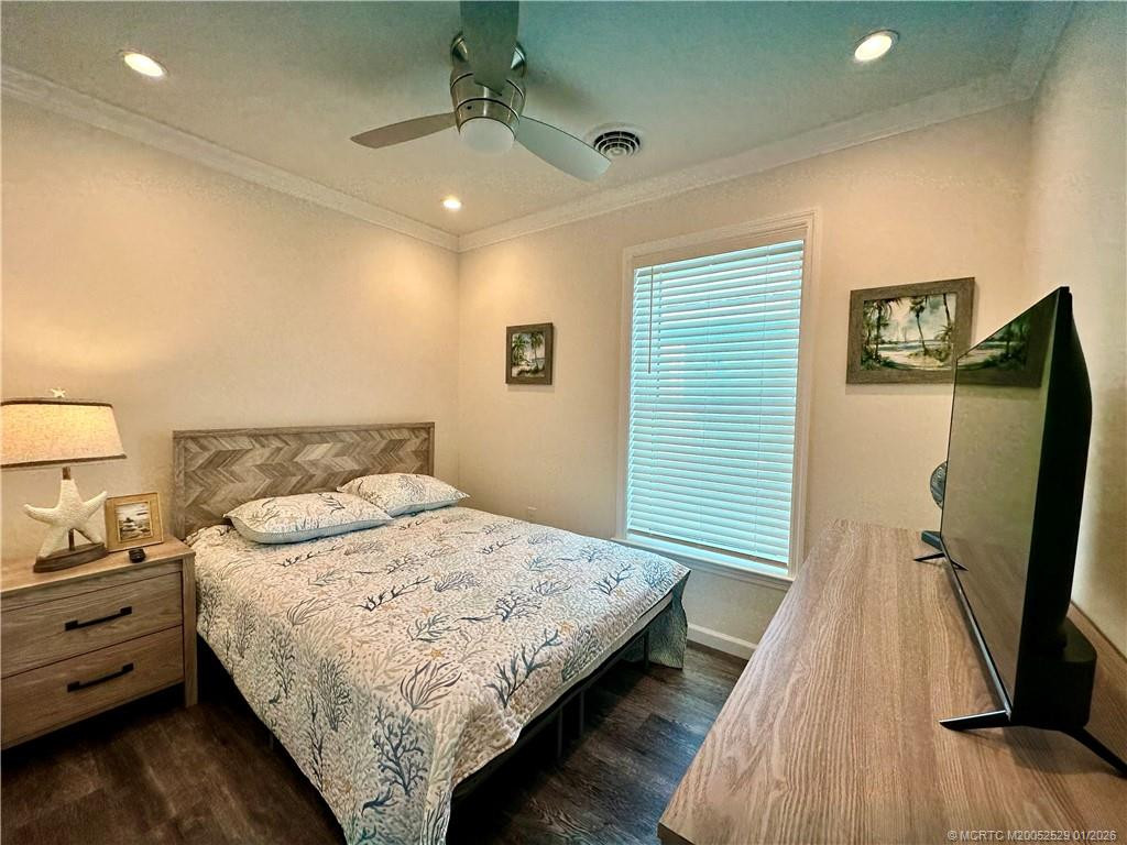 2506 Se Heron Way Property Photo 11
