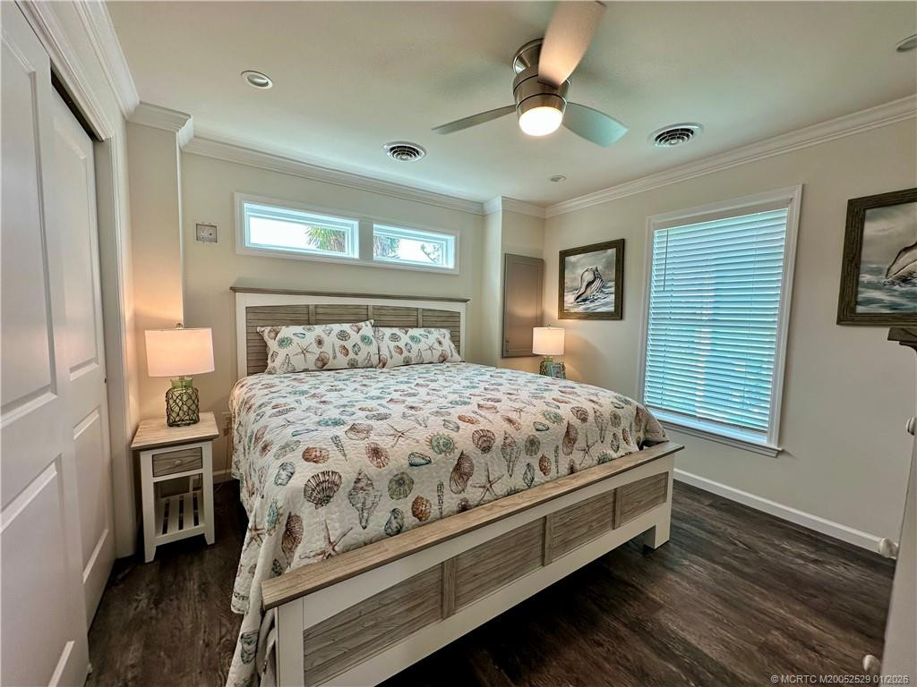 2506 Se Heron Way Property Photo 13