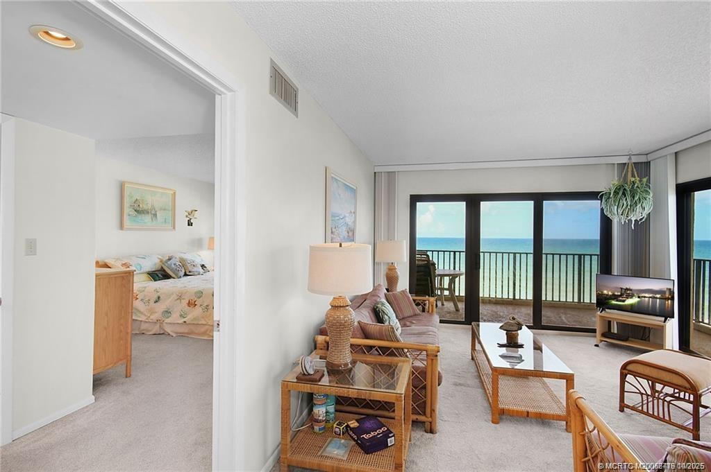 10200 S Ocean Drive 510 Property Photo 5