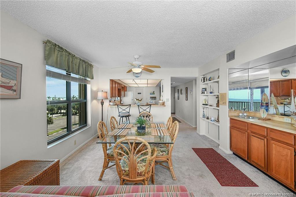 10200 S Ocean Drive 510 Property Photo 8