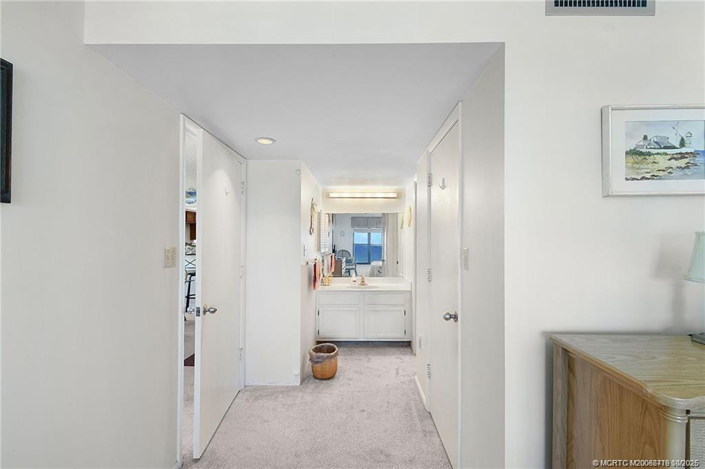 10200 S Ocean Drive 510 Property Photo 23