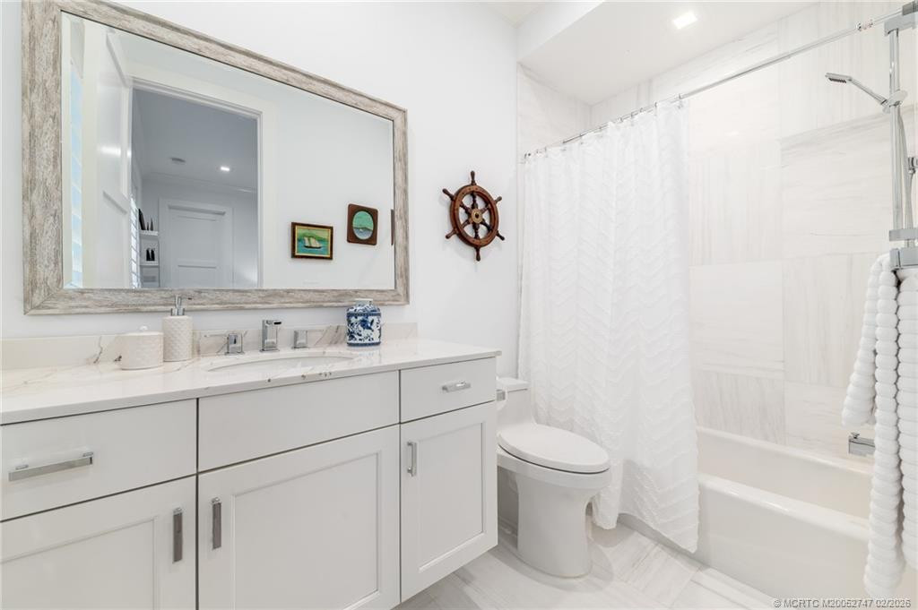 4824 Watersong Way Property Photo 42