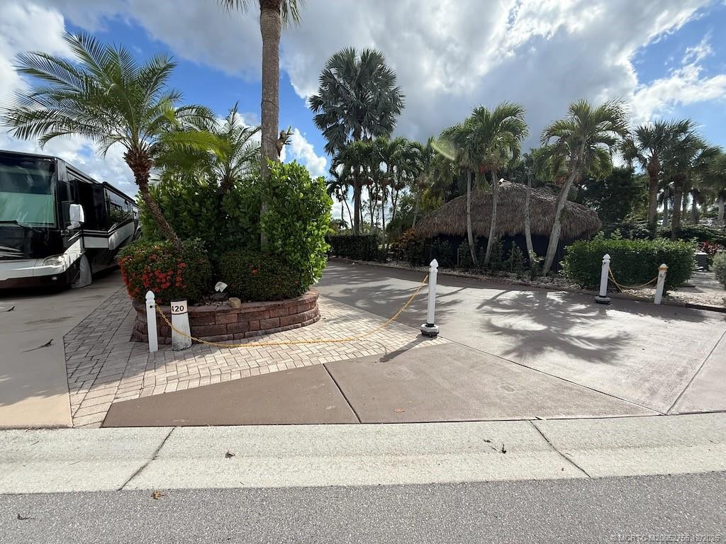 420 Nw Chipshot Lane Property Photo 19