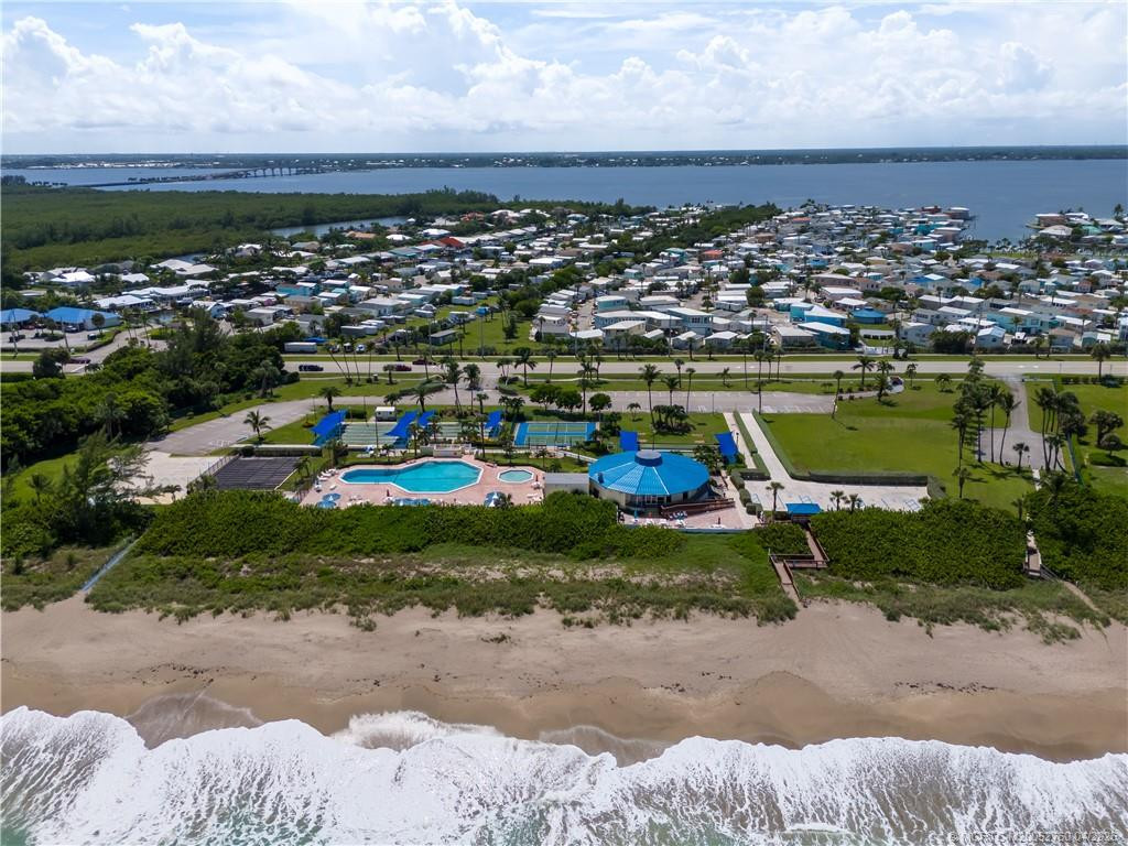 10725 S Ocean Drive 162 Property Photo 18