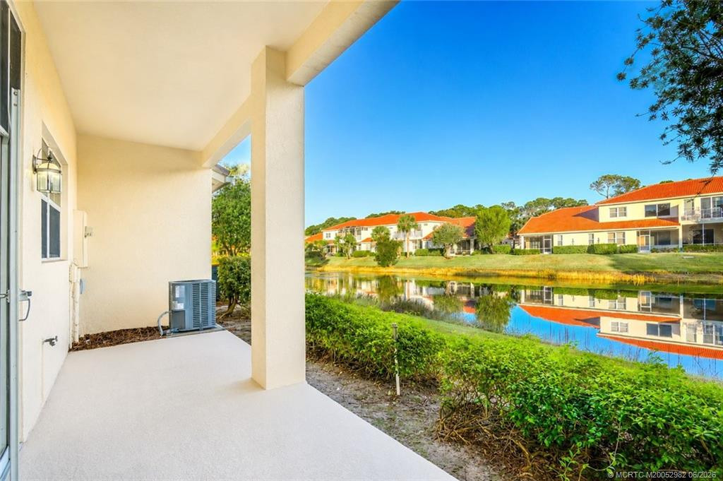 9212 World Cup Way Property Photo 3