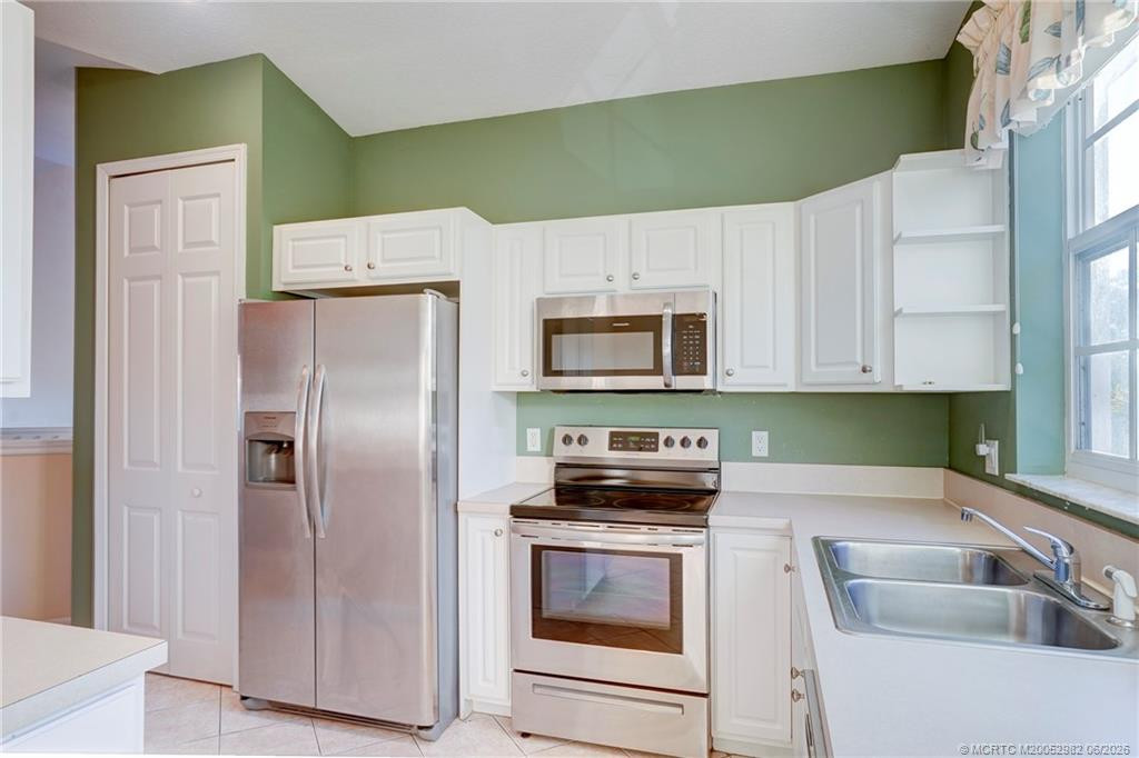 9212 World Cup Way Property Photo 12