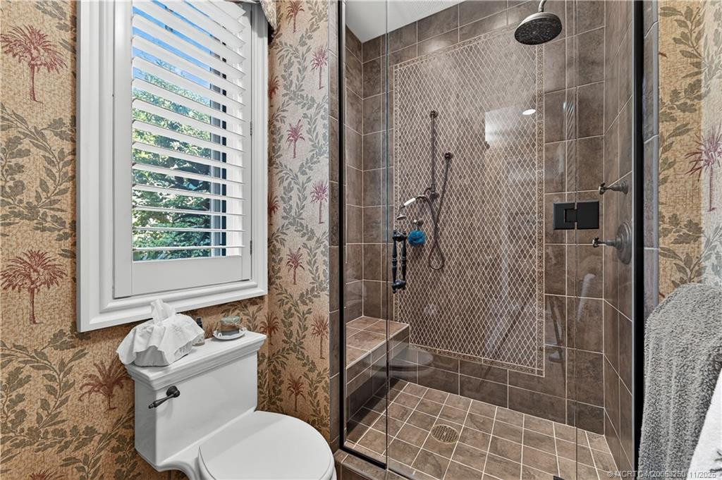 1210 Nw Winters Creek Road Property Photo 43