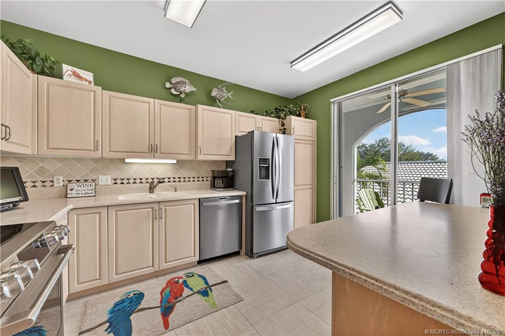 12392 Harbour Ridge Boulevard 5-4 Property Photo 11