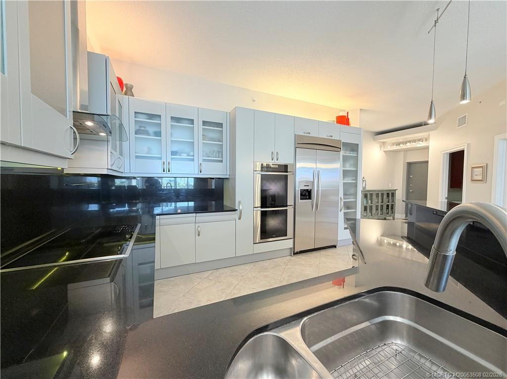 3880 N Highway A1a 104 Property Photo 18