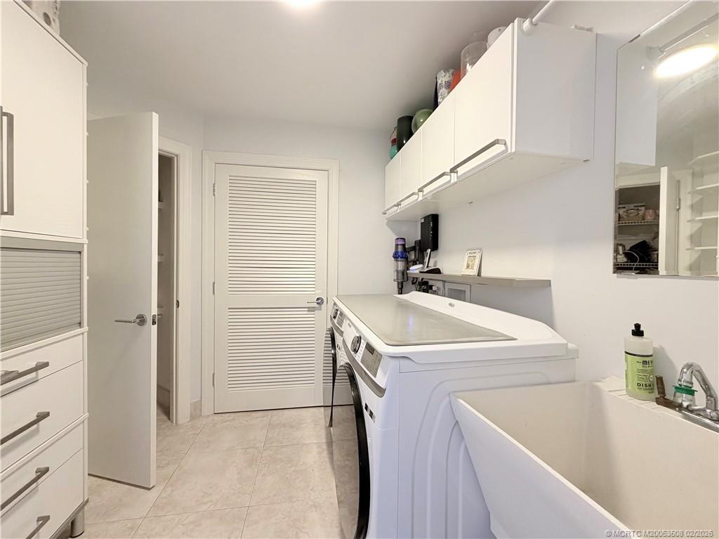 3880 N Highway A1a 104 Property Photo 56