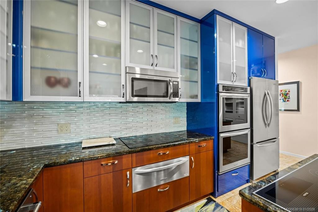 13505 Nw Coco Plum Court Property Photo 23