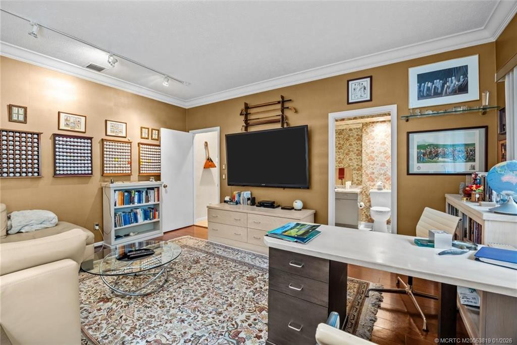 13505 Nw Coco Plum Court Property Photo 33
