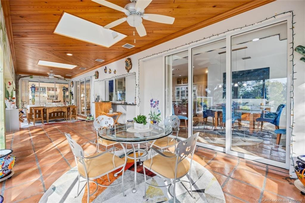 13505 Nw Coco Plum Court Property Photo 42