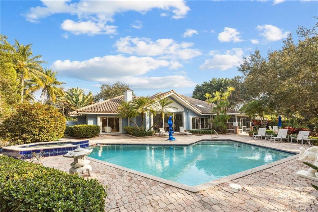 13505 Nw Coco Plum Court Property Photo 46