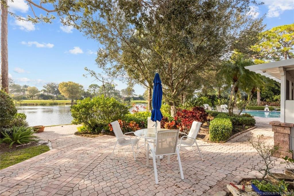 13505 Nw Coco Plum Court Property Photo 52