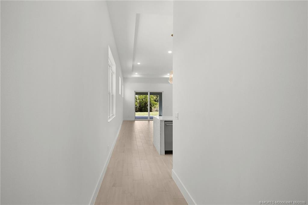 179 Se Via Tirso Property Photo 5