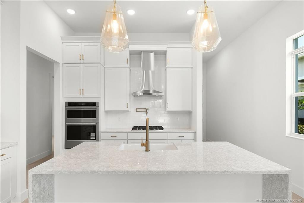 179 Se Via Tirso Property Photo 9