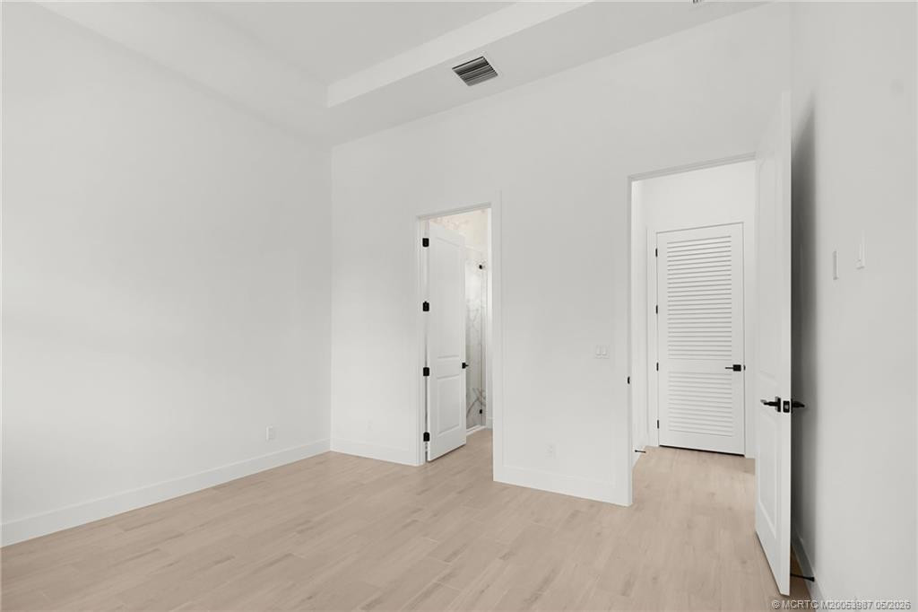 179 Se Via Tirso Property Photo 18