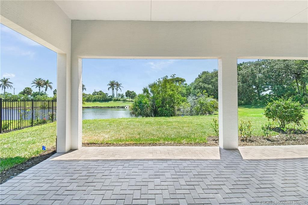 179 Se Via Tirso Property Photo 35
