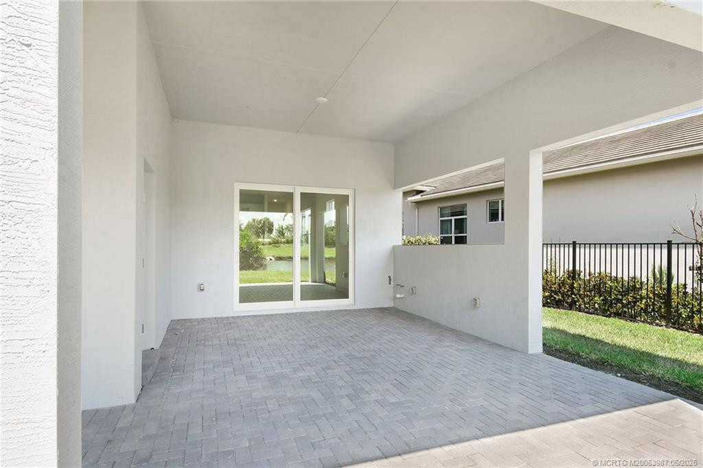 179 Se Via Tirso Property Photo 42
