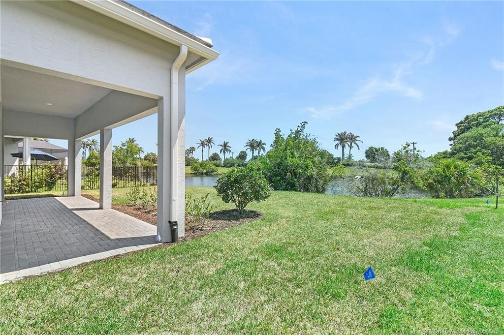 179 Se Via Tirso Property Photo 43