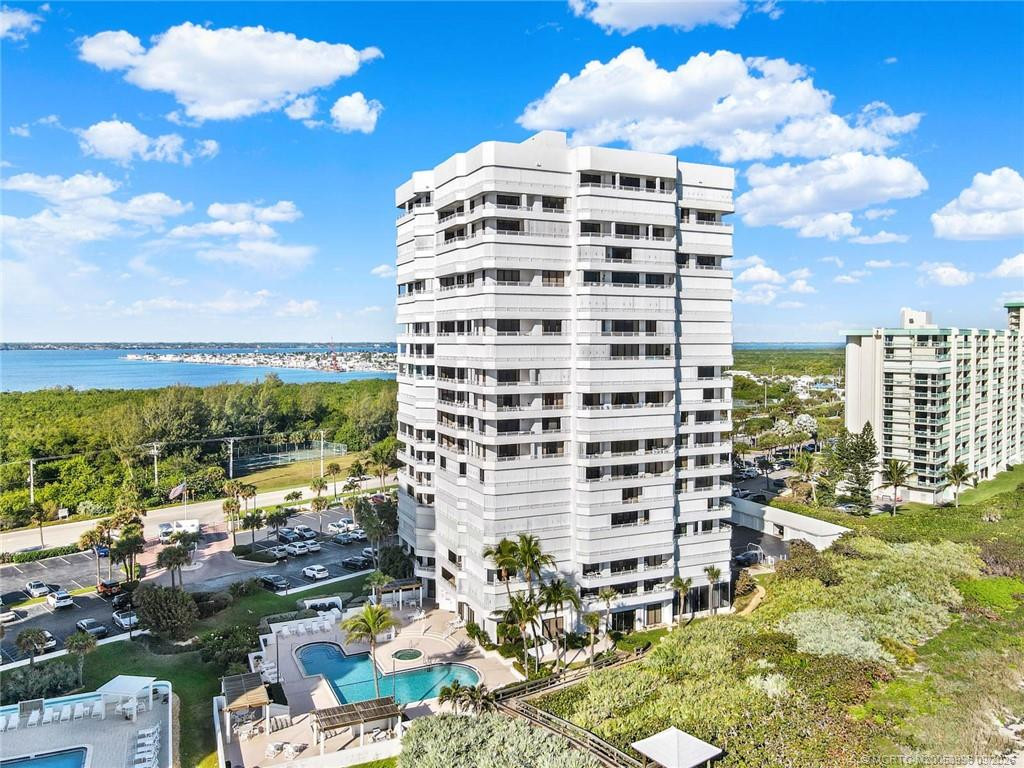 9950 S Ocean Drive 1905 Property Photo 3