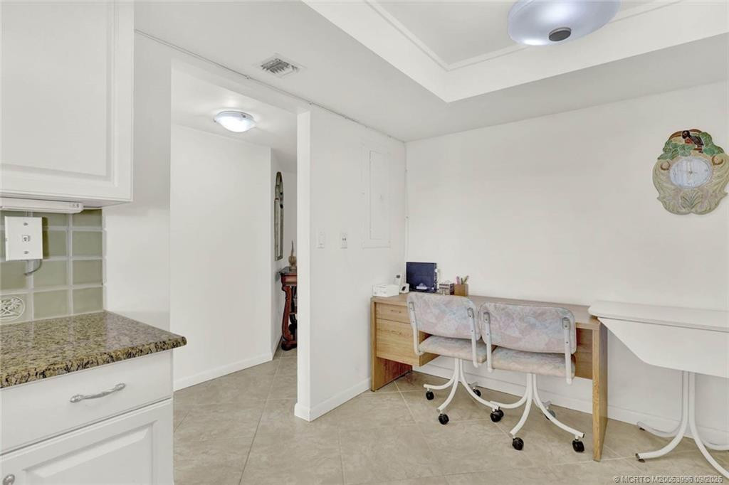 9950 S Ocean Drive 1905 Property Photo 16