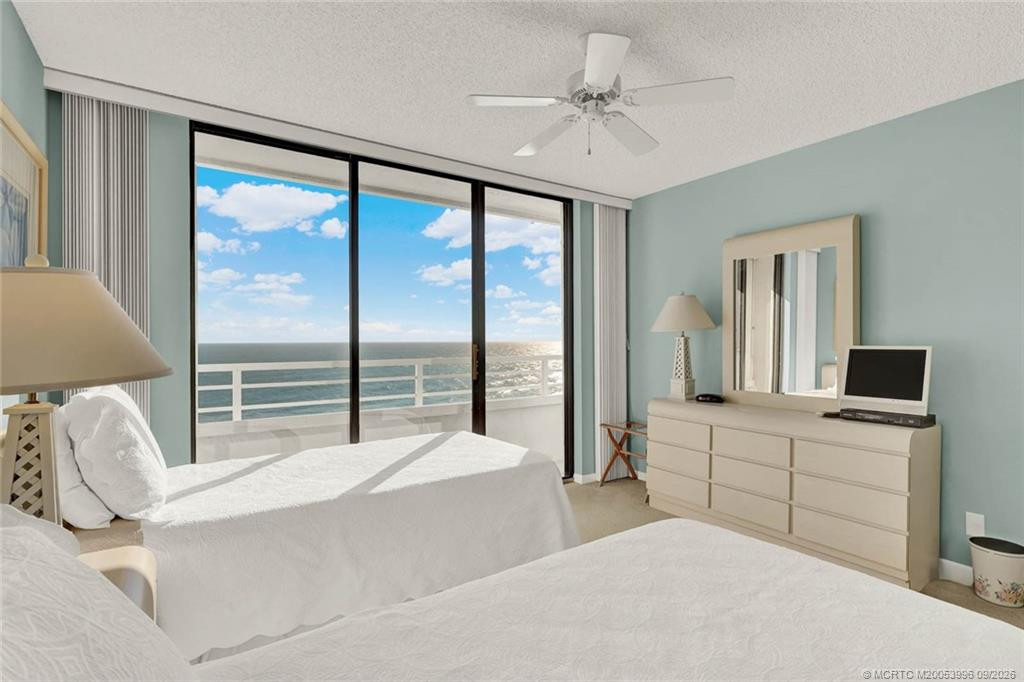 9950 S Ocean Drive 1905 Property Photo 34