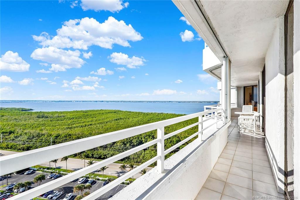 9950 S Ocean Drive 1905 Property Photo 42