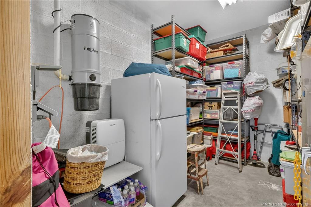 780 Sw 31st Street Property Photo 45